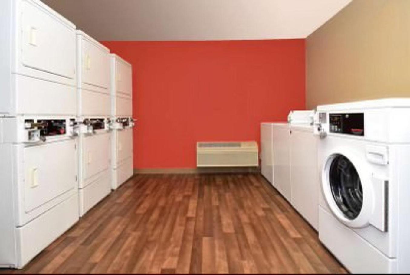 Lonestar Suites Webster Eksteriør billede