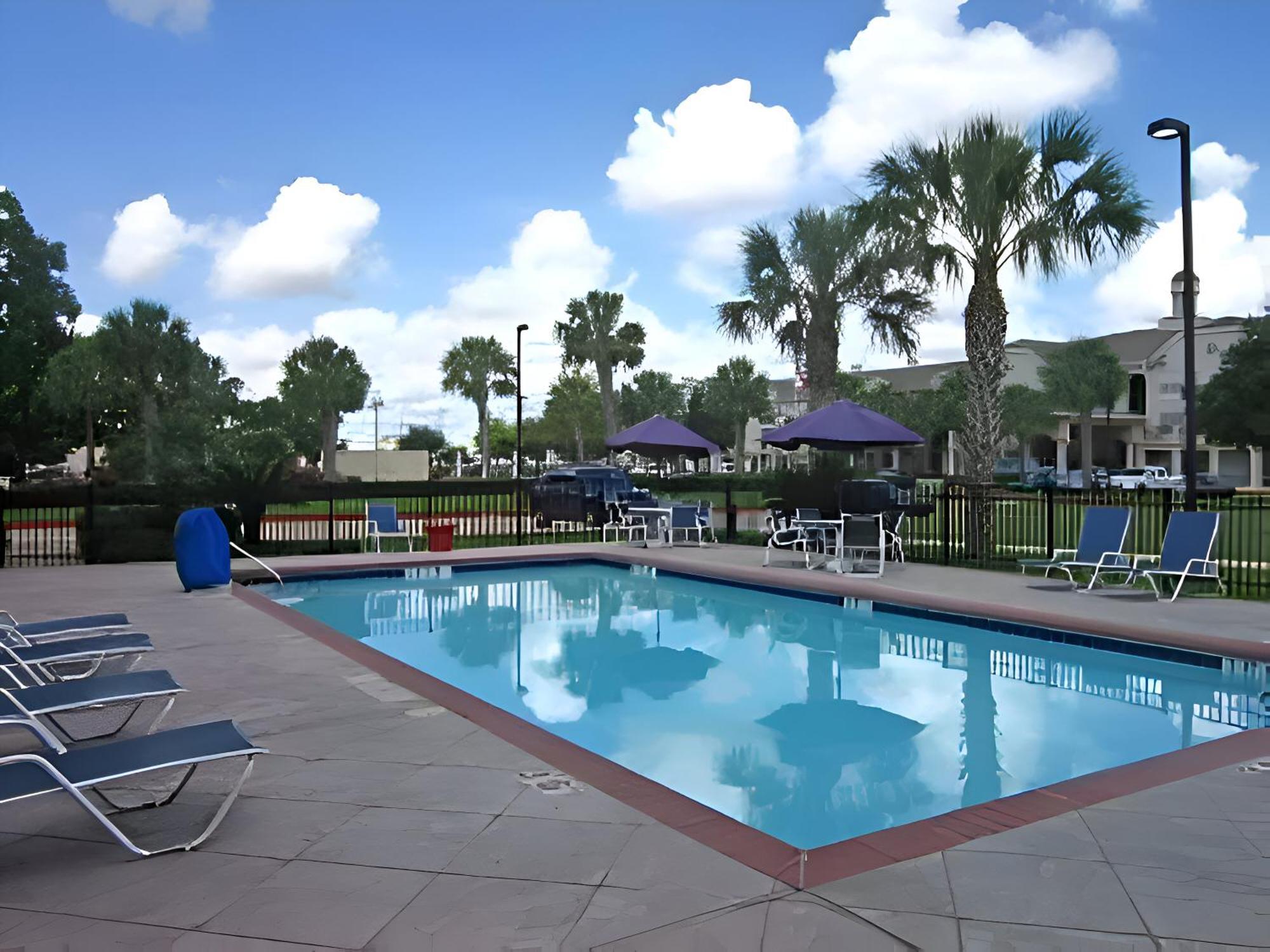 Lonestar Suites Webster Eksteriør billede